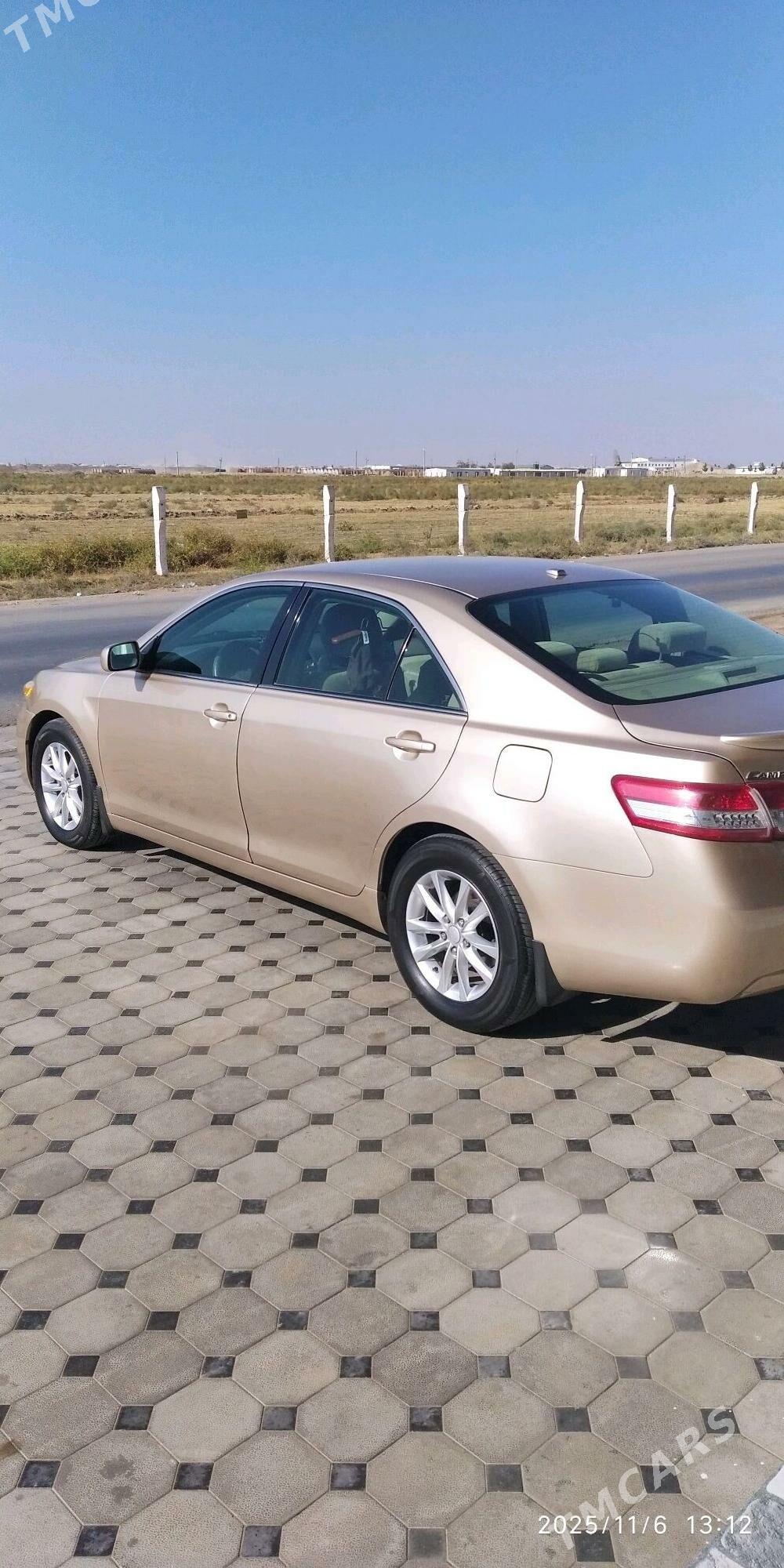 Toyota Camry 2011 - 200 000 TMT - Mary - img 6