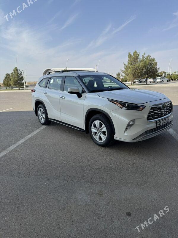 Toyota Highlander 2022 - 536 000 TMT - Aşgabat - img 3