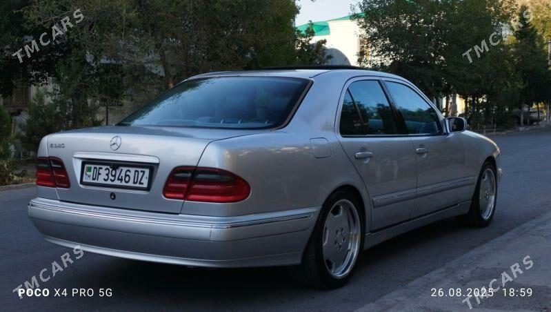 Mercedes-Benz E320 2001 - 137 000 TMT - Türkmenbaşy - img 2