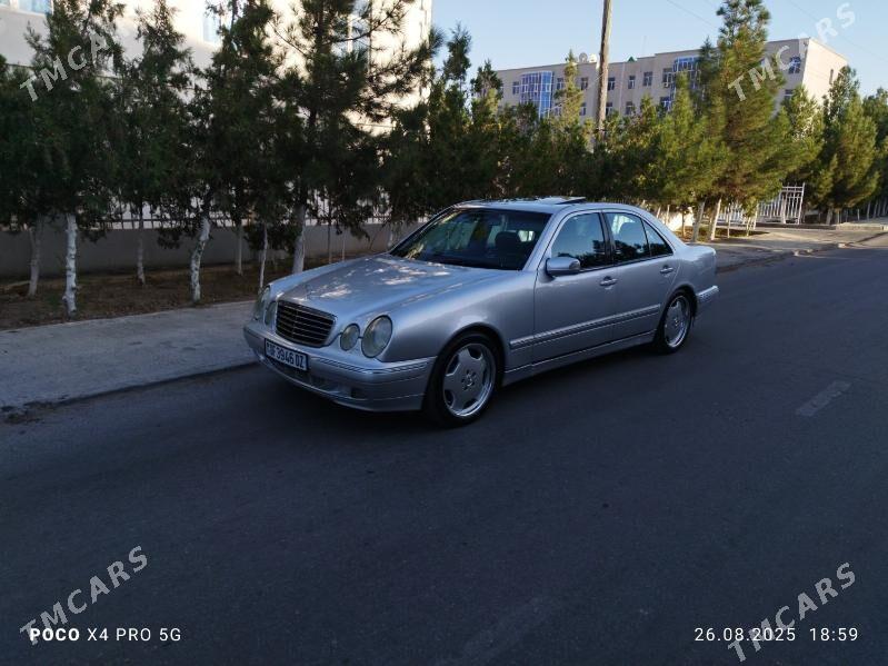 Mercedes-Benz E320 2001 - 137 000 TMT - Türkmenbaşy - img 6