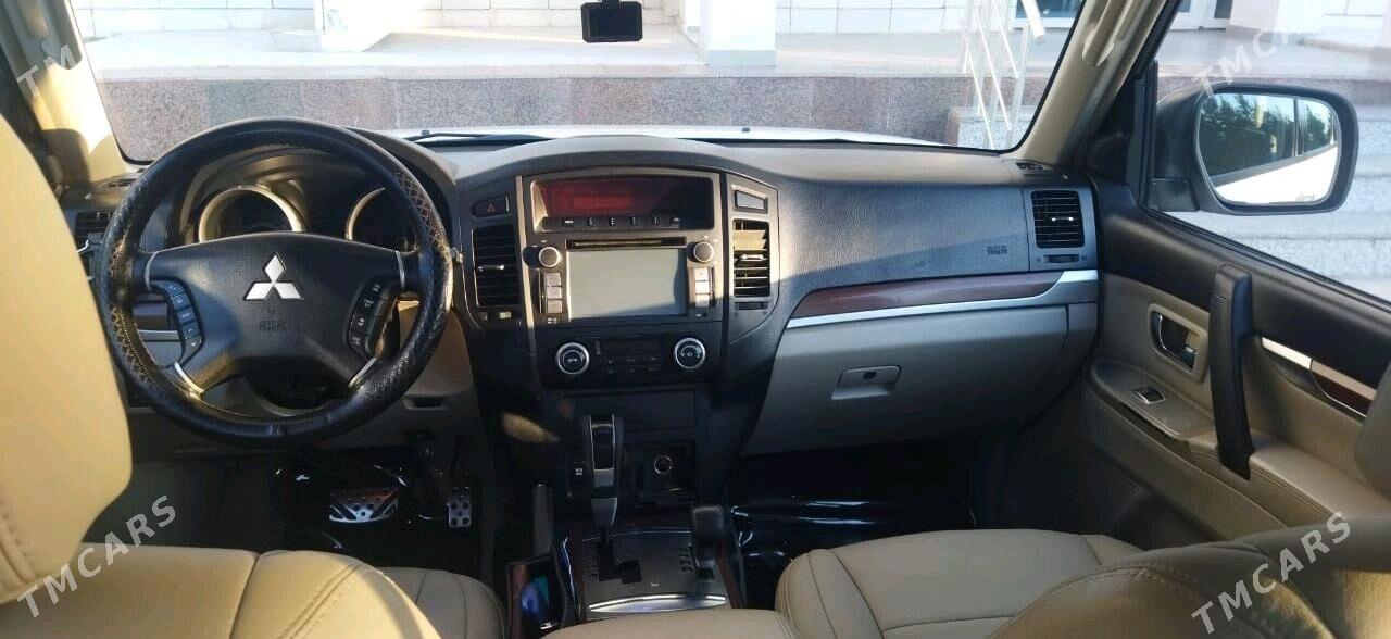 Mitsubishi Pajero 2008 - 205 000 TMT - Aşgabat - img 4