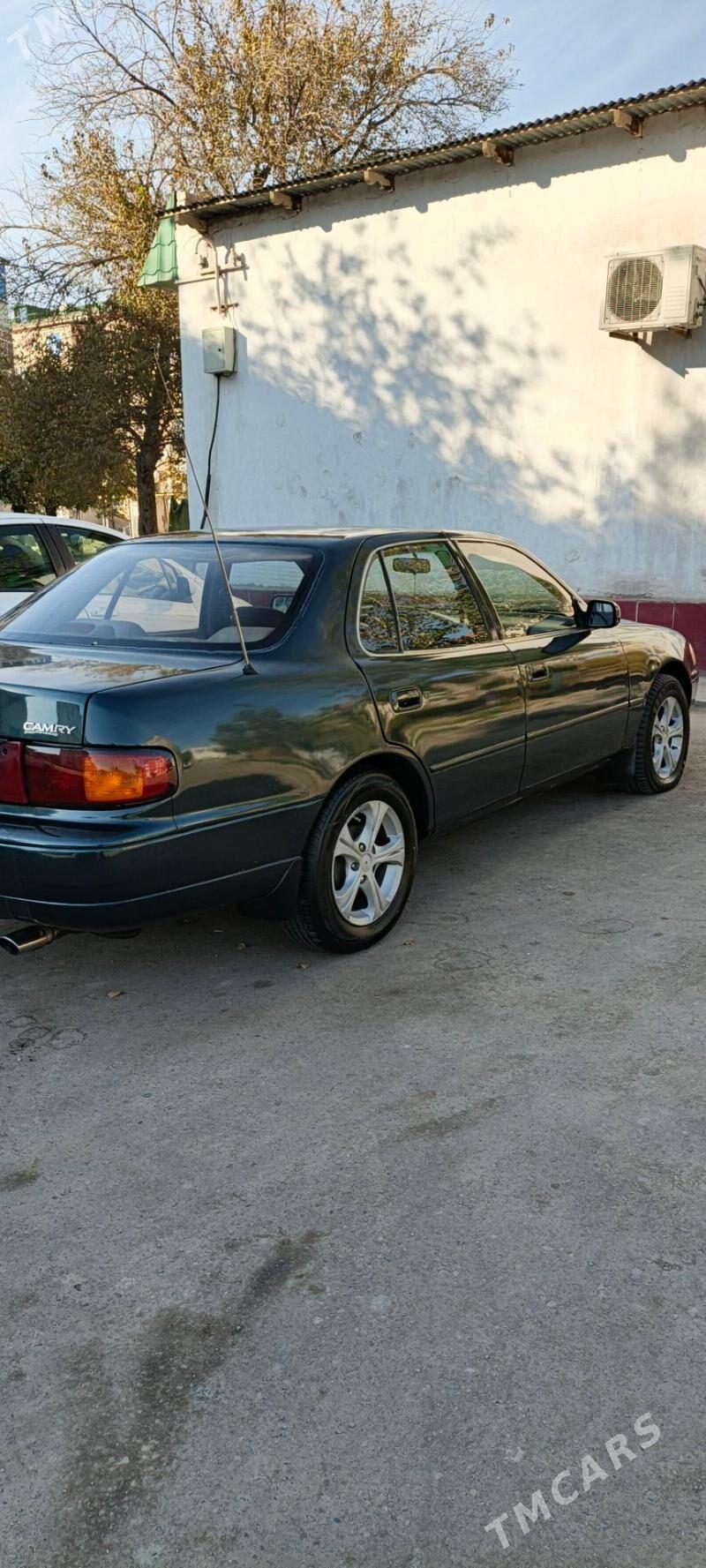 Toyota Camry 1993 - 83 000 TMT - Туркменабат - img 5