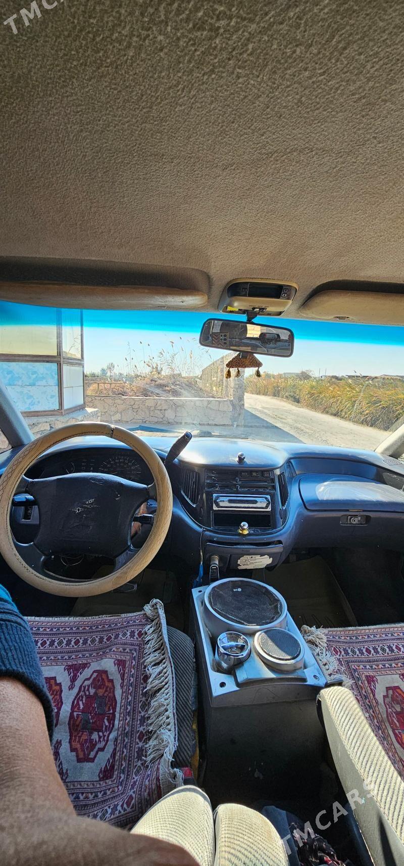 Toyota Previa 1992 - 50 000 TMT - Достлук - img 1