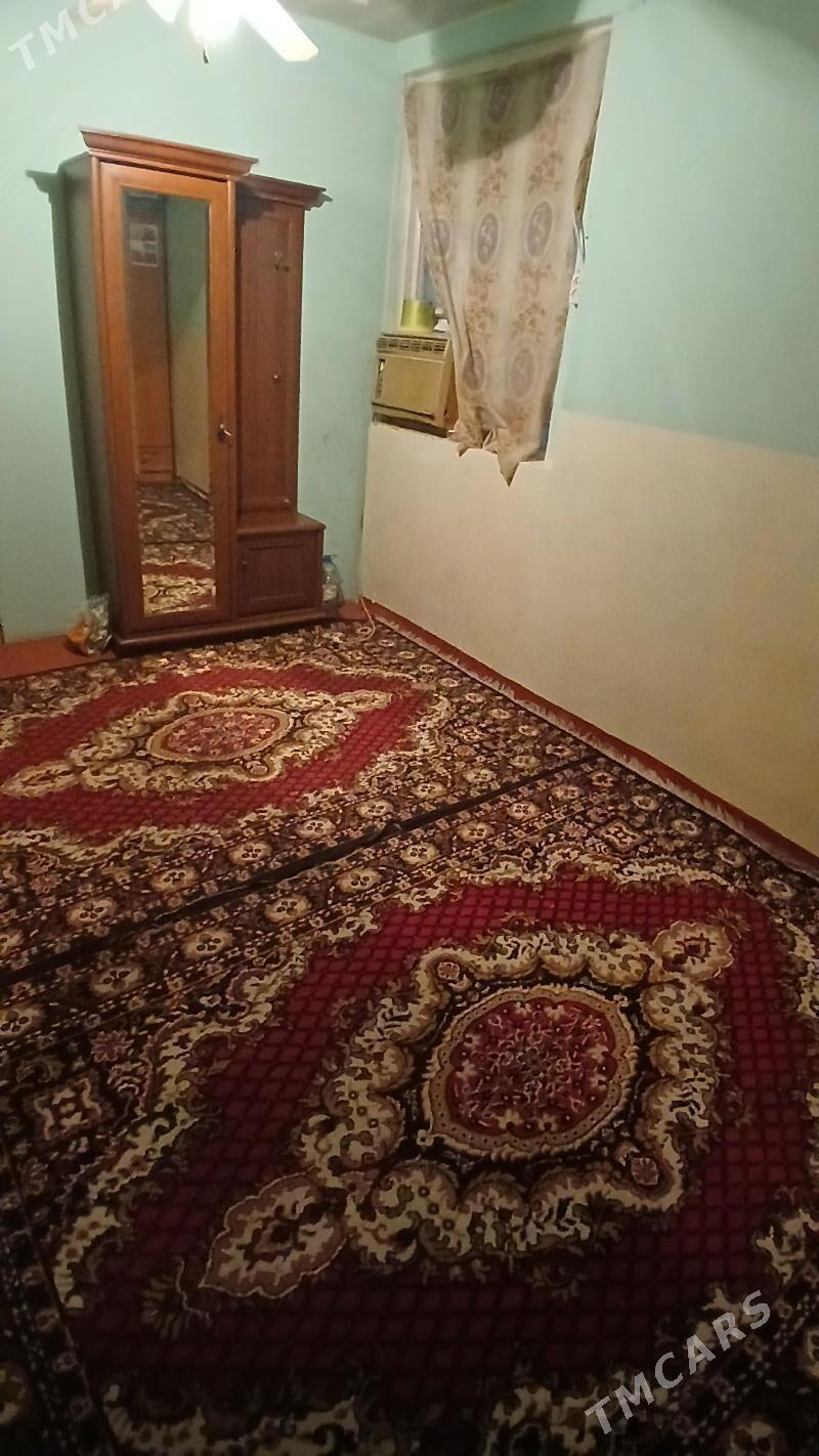 kwartira bar - Хитровка - img 2