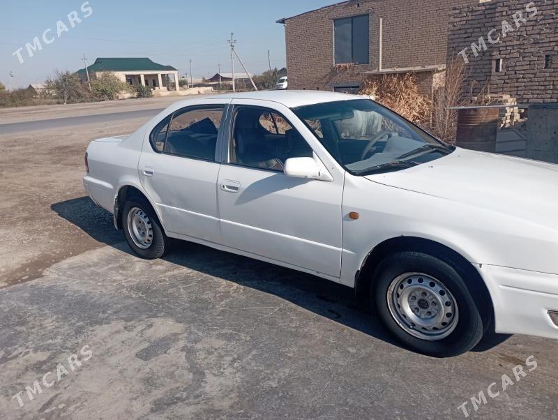 Toyota Camry 1994 - 50 000 TMT - Керки - img 2