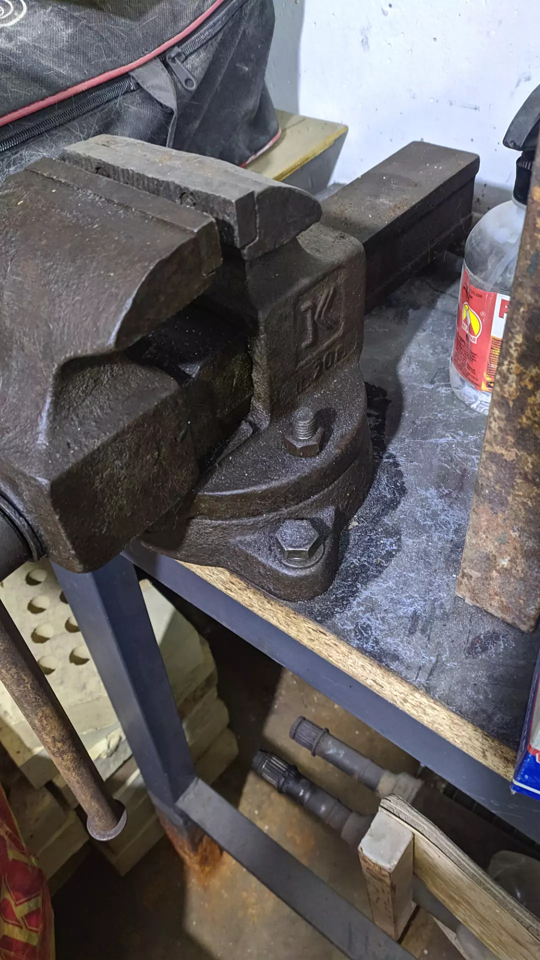 Тиски 1 500 TMT - Çärjew - img 3