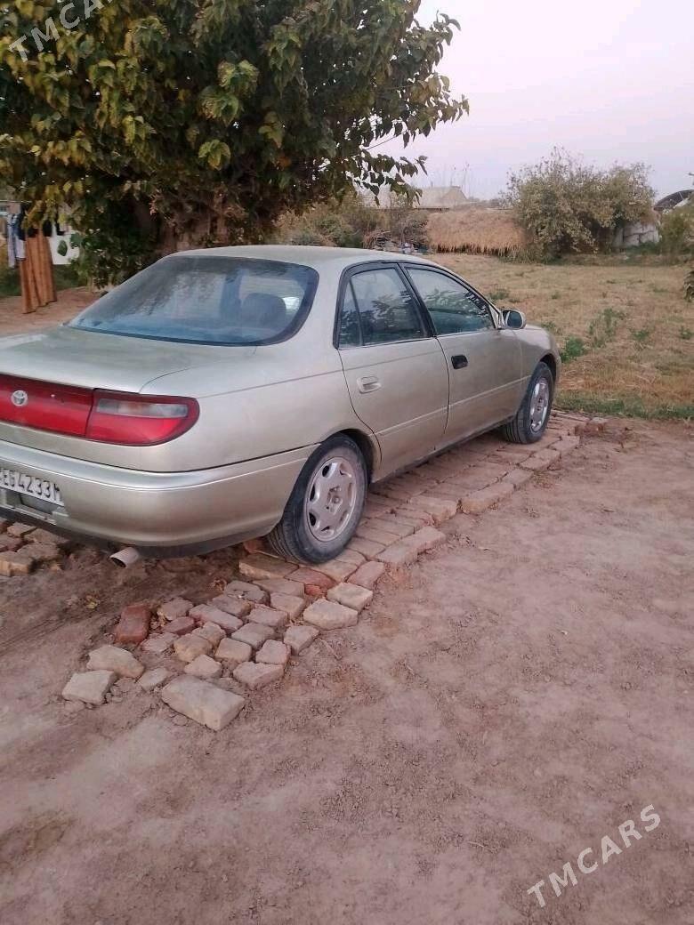 Toyota Carina 1992 - 40 000 TMT - Türkmengala - img 4