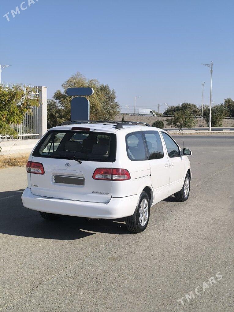Toyota Sienna 2002 - 175 000 TMT - Ашхабад - img 2