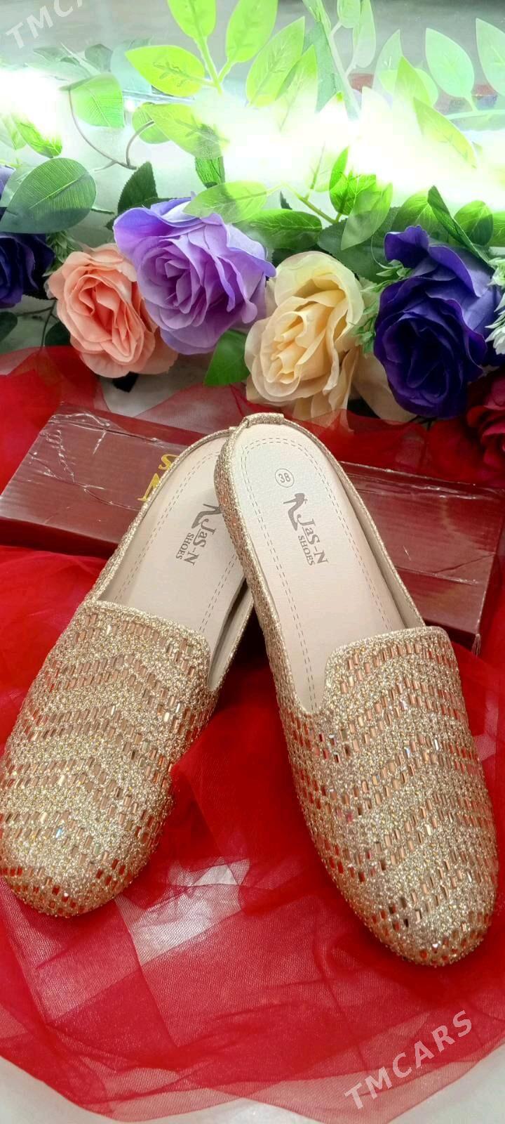 Ayakgap Gaşly Şypbyk - Аркадаг - img 1