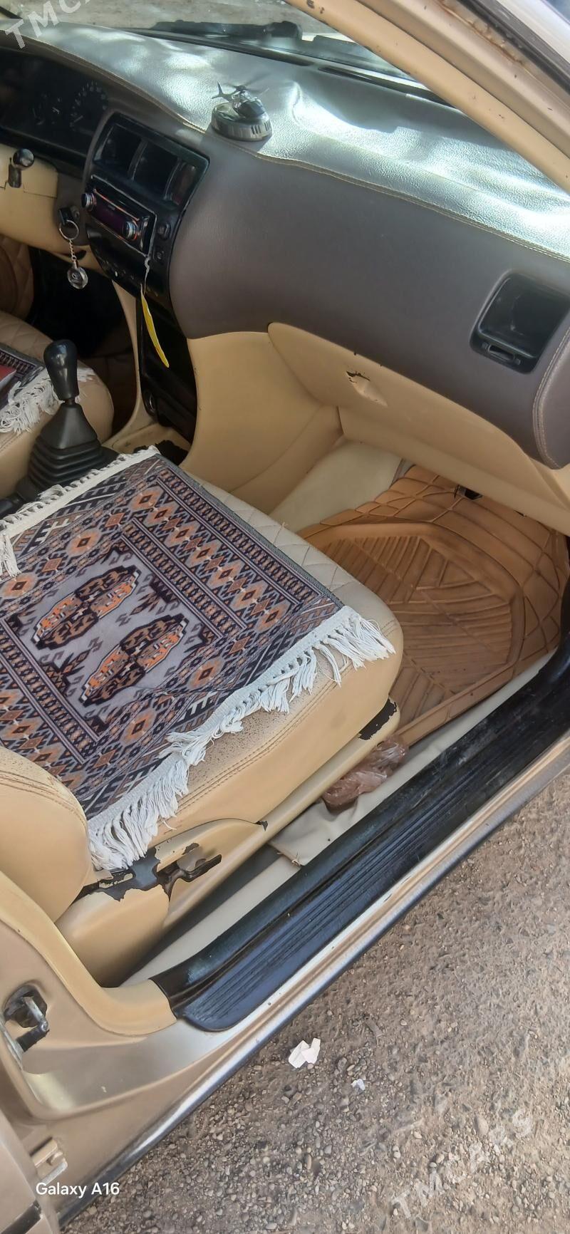 Toyota Corolla 1994 - 70 000 TMT - Туркменбаши - img 8