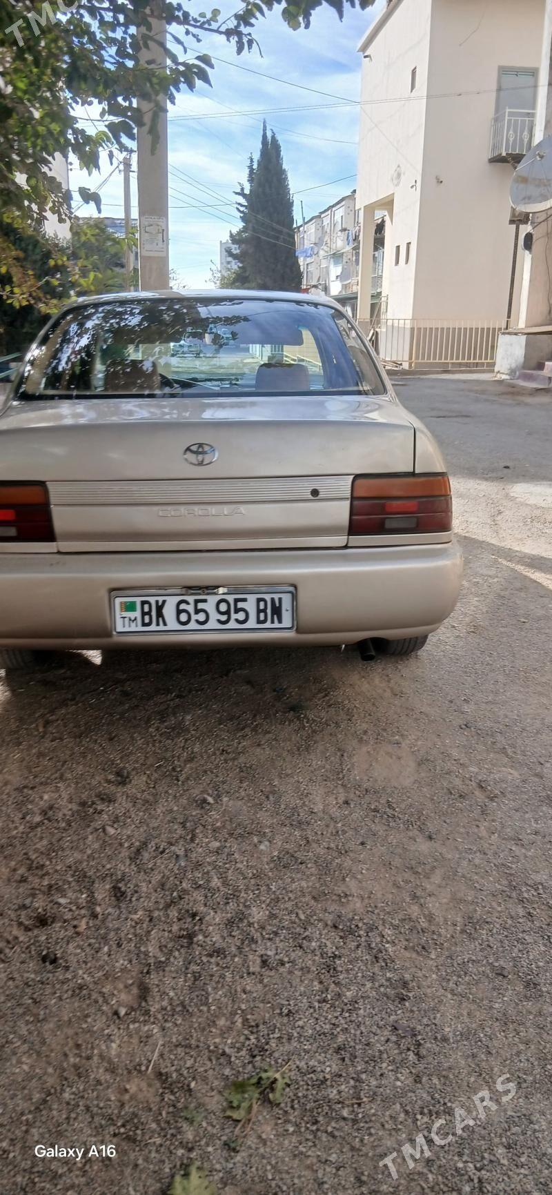 Toyota Corolla 1994 - 70 000 TMT - Туркменбаши - img 3