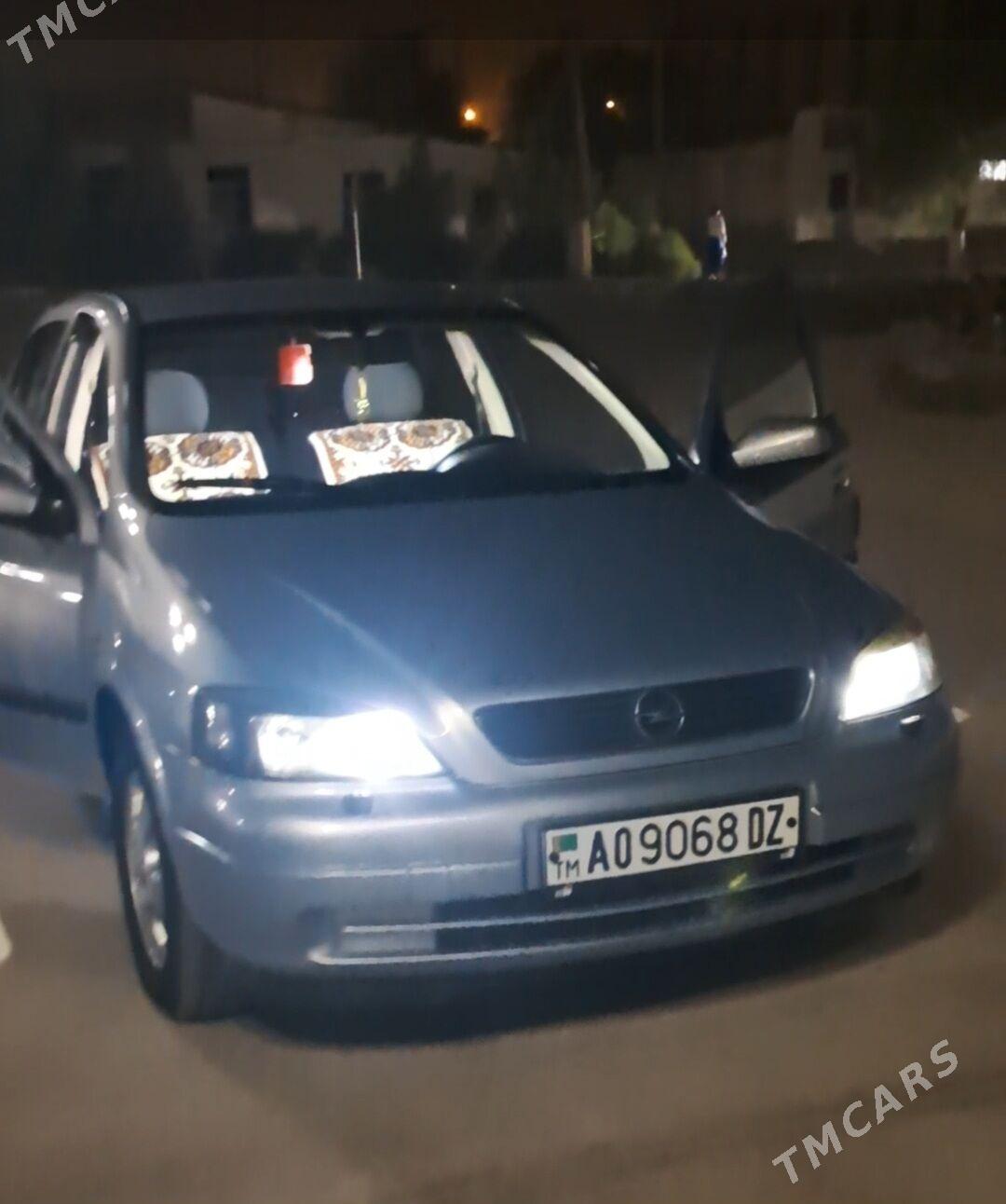 Opel Astra 2002 - 94 000 TMT - Гурбансолтан Едже - img 9