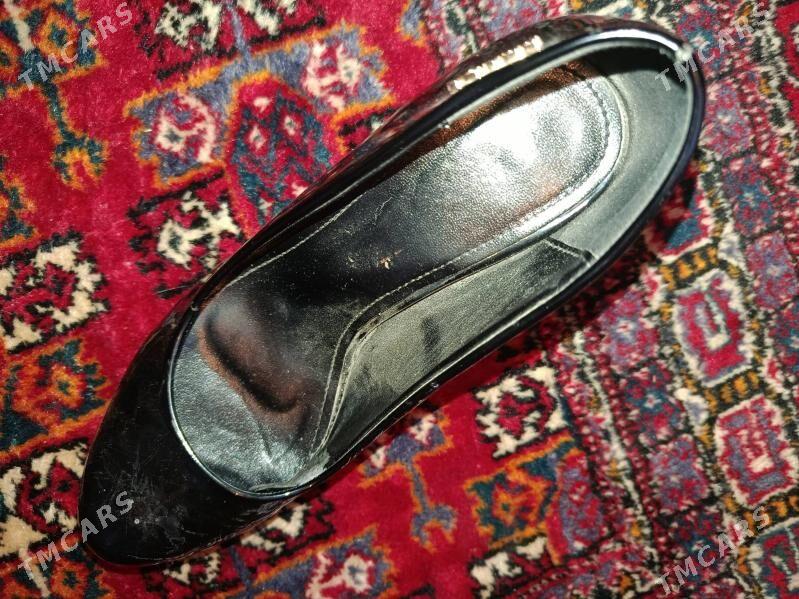 gara tufli - Туркменабат - img 1