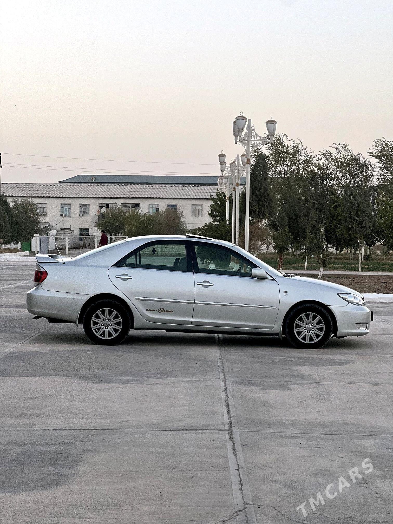 Toyota Camry 2002 - 205 000 TMT - Теджен - img 7