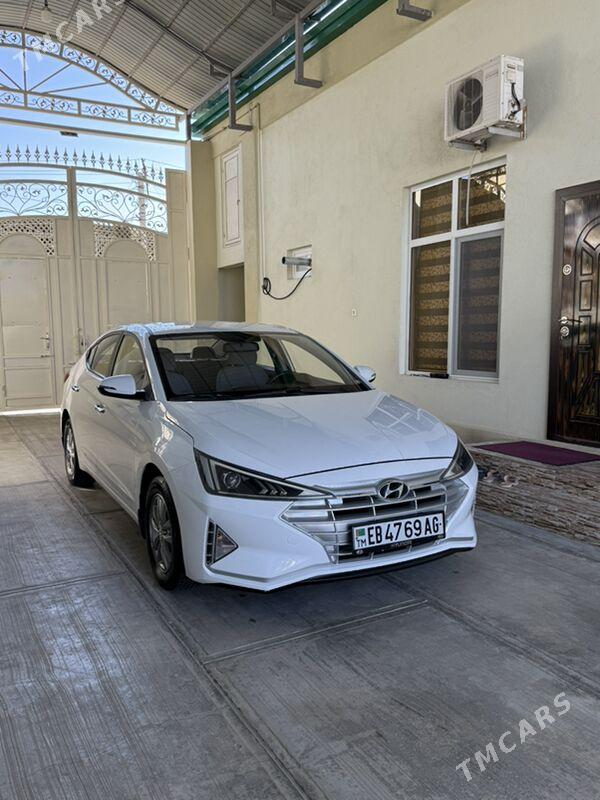 Hyundai Elantra 2019 - 235 000 TMT - Ашхабад - img 4