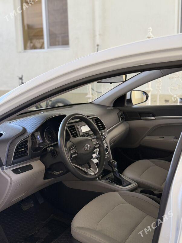 Hyundai Elantra 2019 - 235 000 TMT - Ашхабад - img 8
