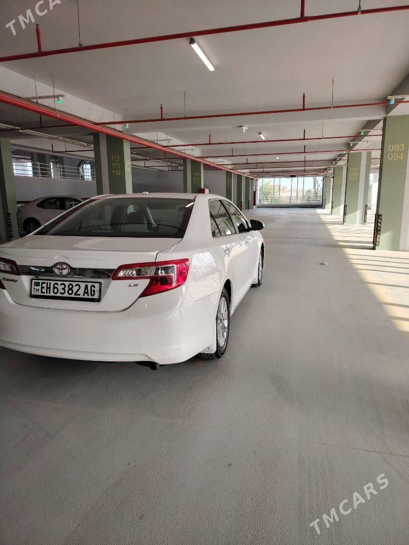 Toyota Camry 2014 - 235 000 TMT - Aşgabat - img 4