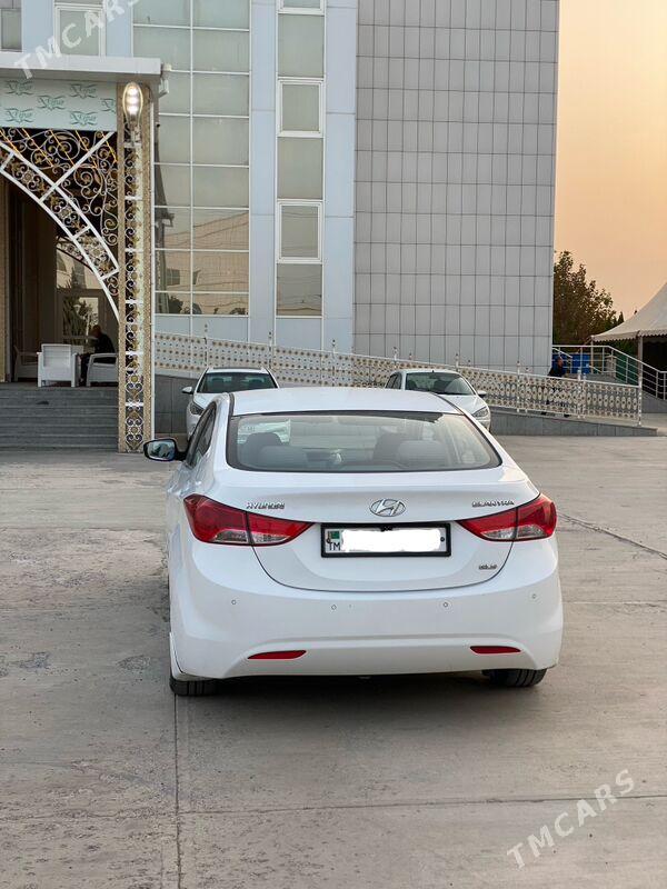 Hyundai Elantra 2011 - 163 000 TMT - Aşgabat - img 4