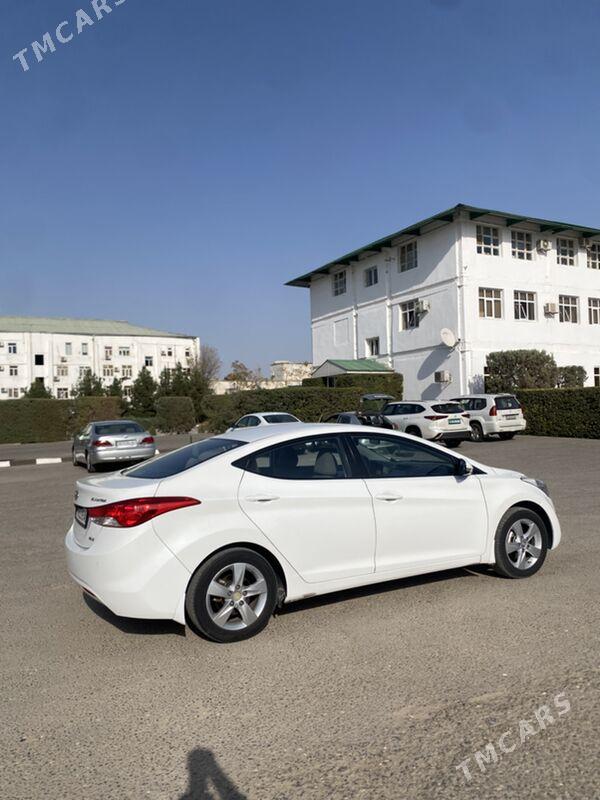 Hyundai Elantra 2011 - 163 000 TMT - Aşgabat - img 8
