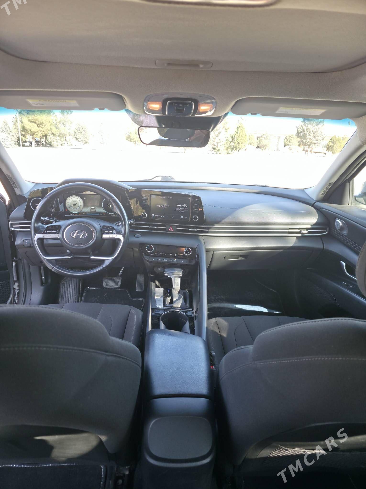 Hyundai Elantra 2021 - 245 000 TMT - 15-nji tapgyr - img 8