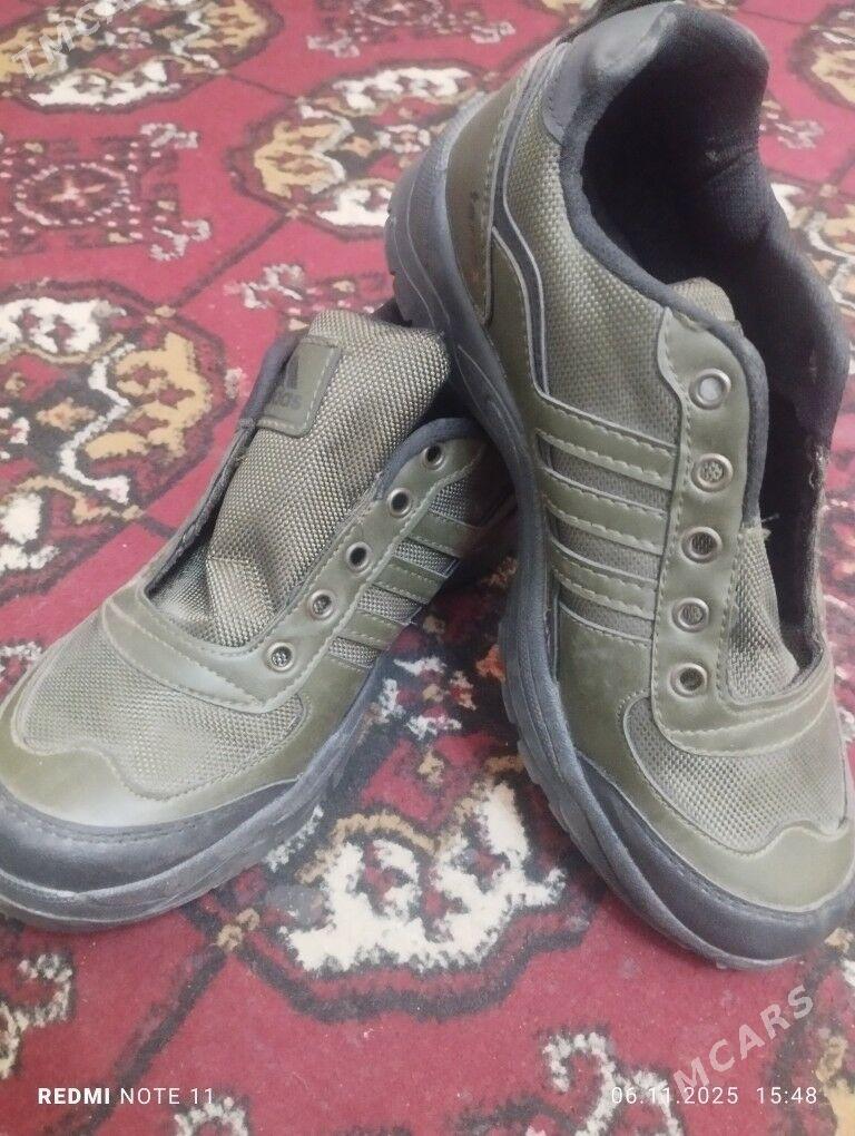 Кроссовка - Türkmenabat - img 1