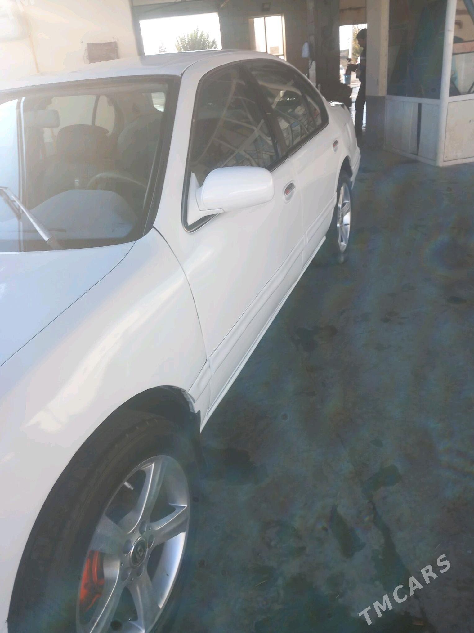 Nissan Maxima 1998 - 60 000 TMT - Туркменабат - img 3