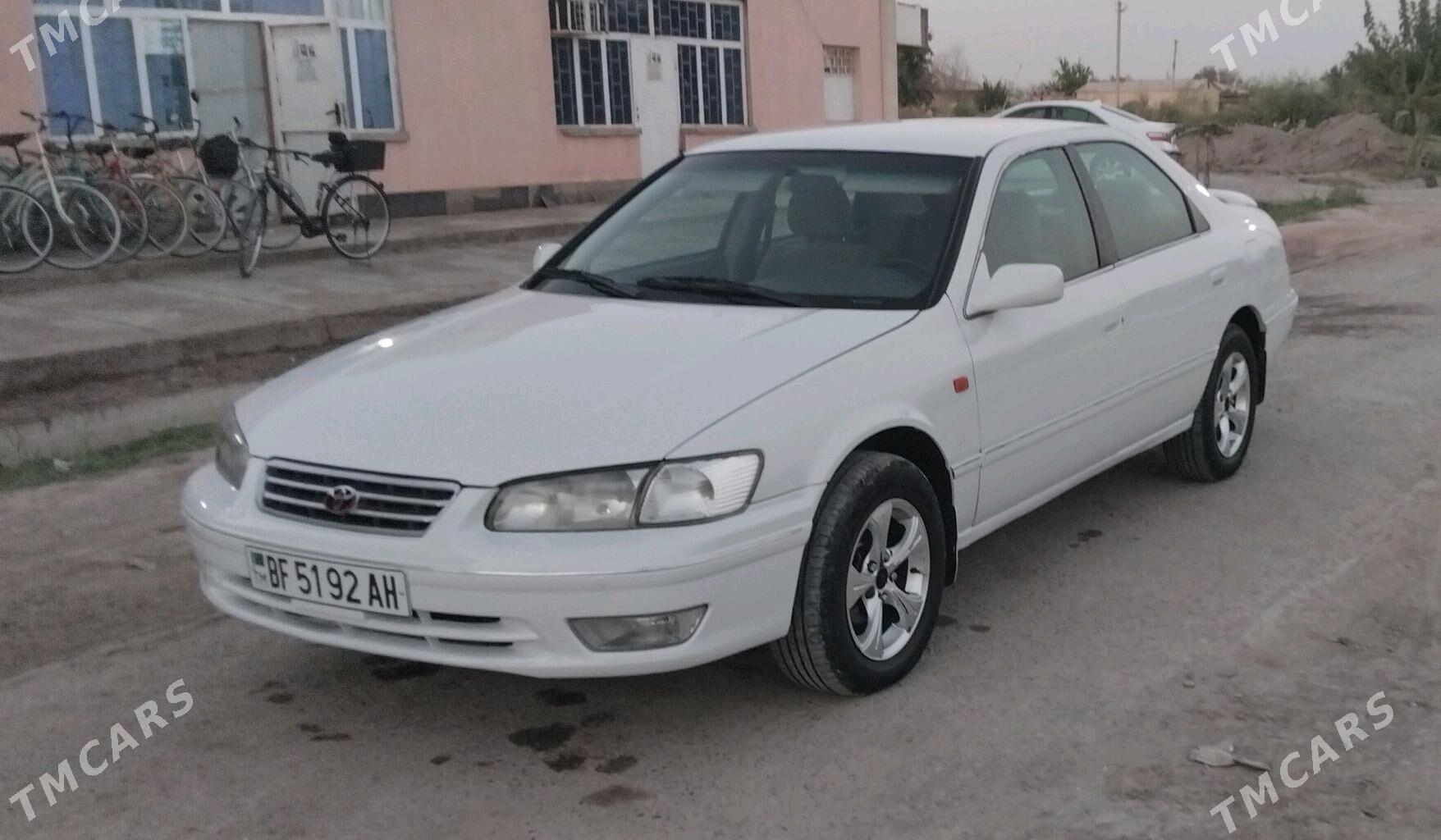 Toyota Camry 1998 - 122 000 TMT - Babadaýhan - img 2