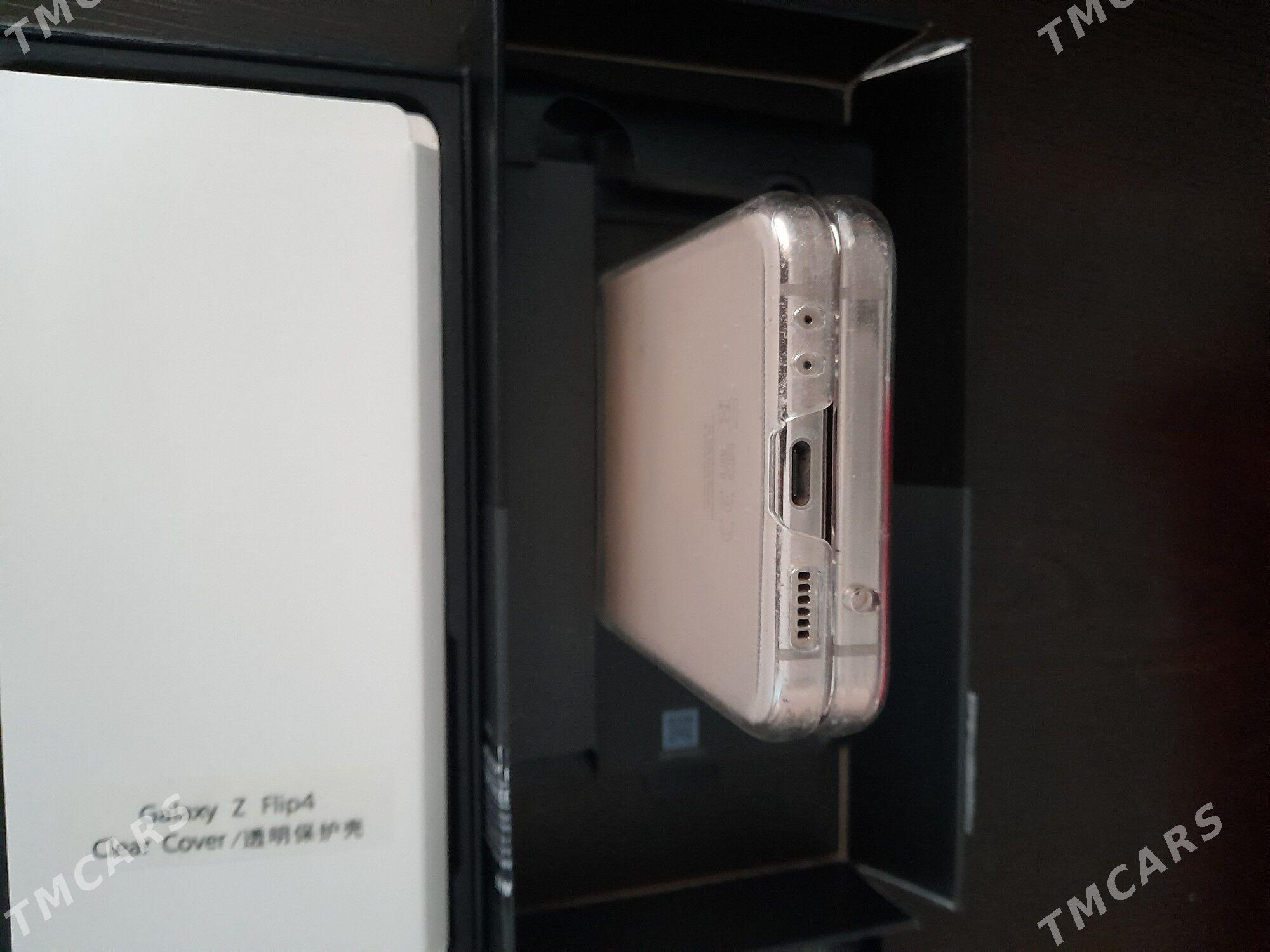 Telefon/Телефон Galaxy Z Flip4 - Aşgabat - img 4