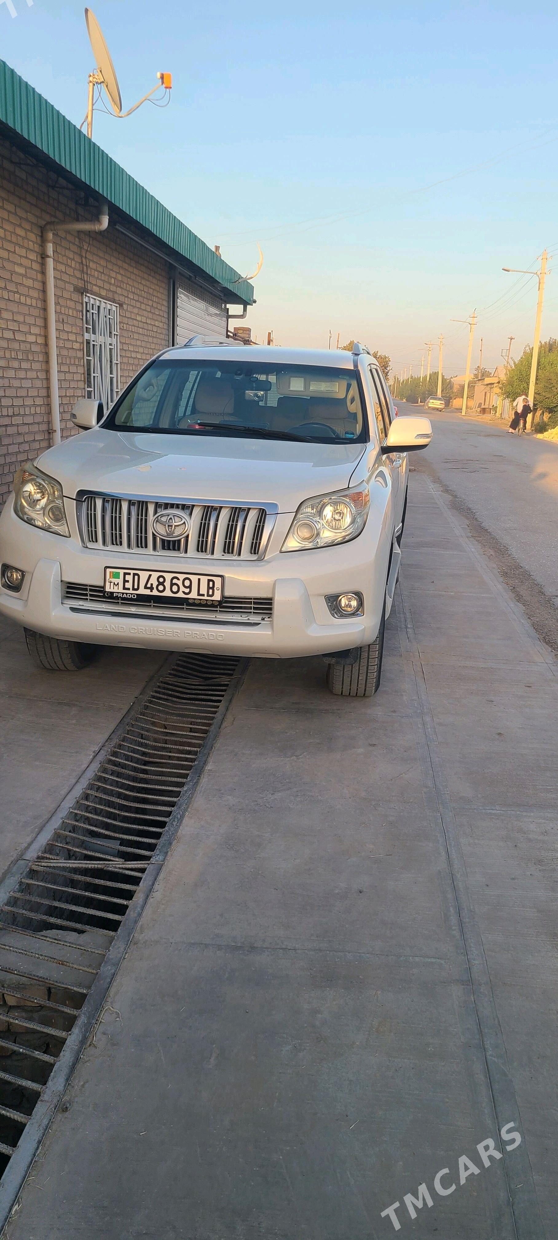 Toyota Land Cruiser Prado 2010 - 470 000 TMT - Halaç - img 5