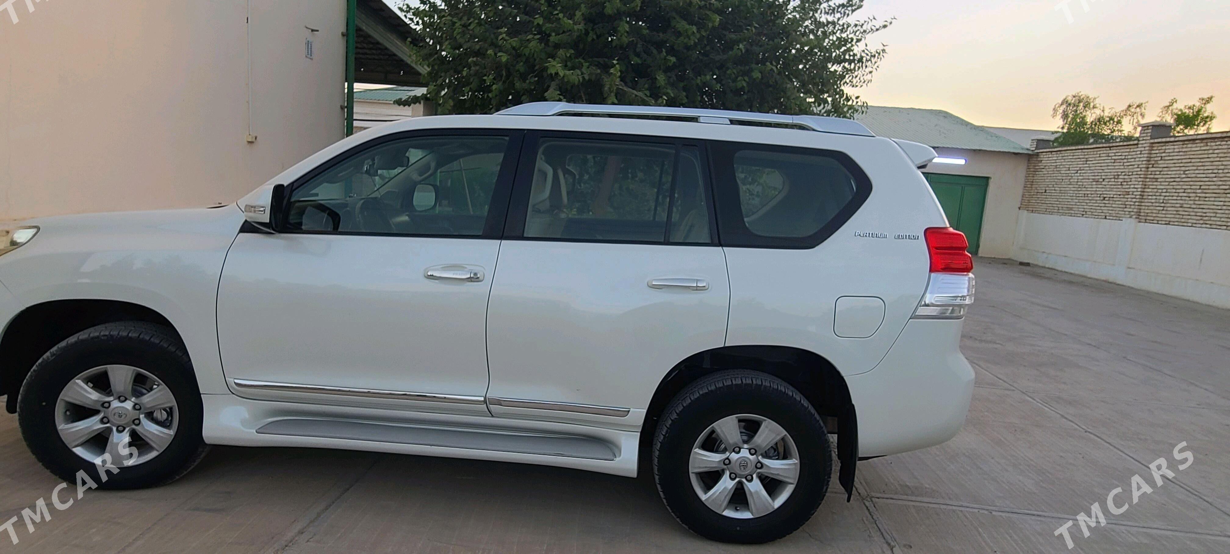 Toyota Land Cruiser Prado 2010 - 470 000 TMT - Halaç - img 2