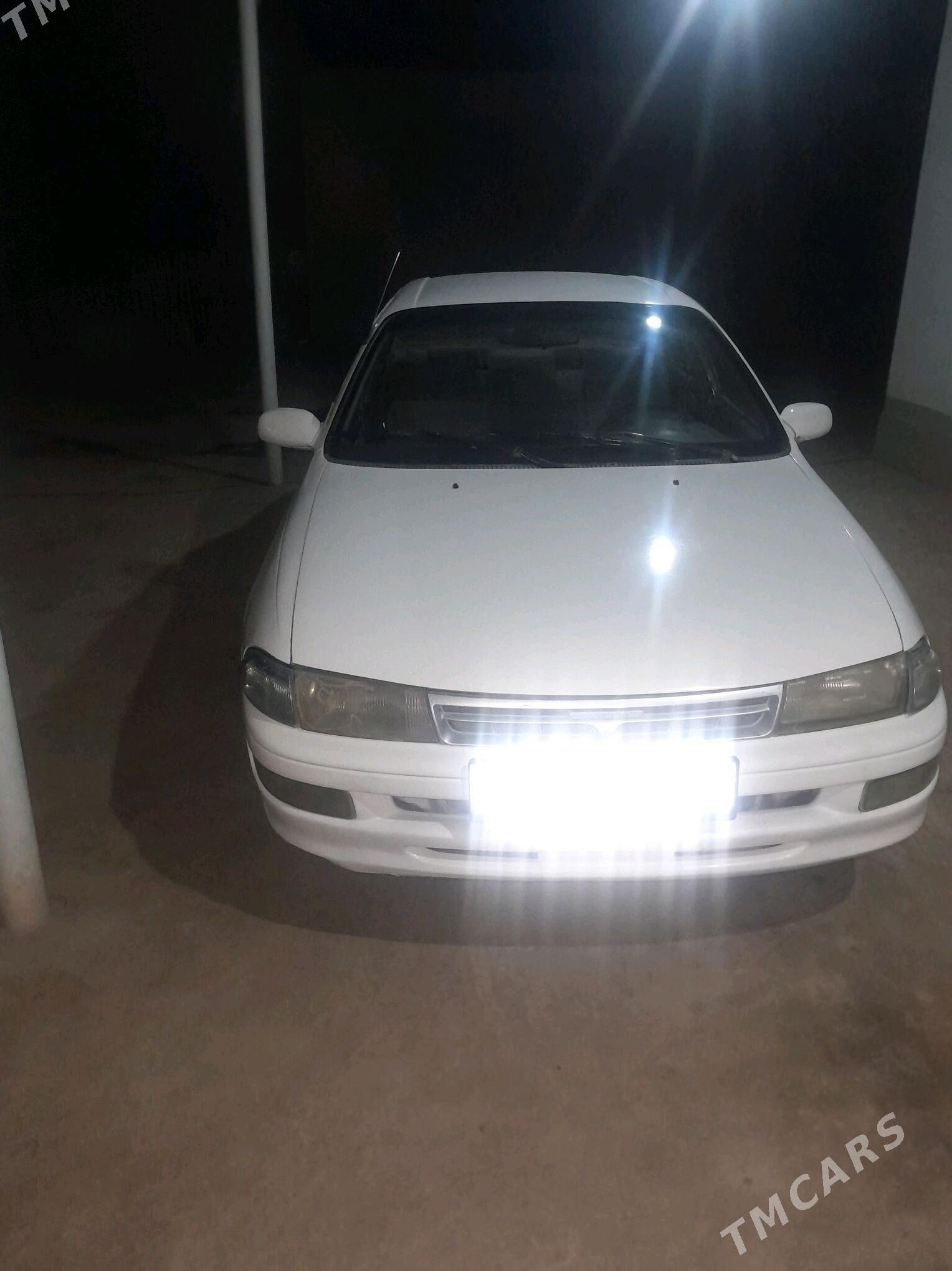 Toyota Carina 1995 - 50 000 TMT - Halaç - img 1