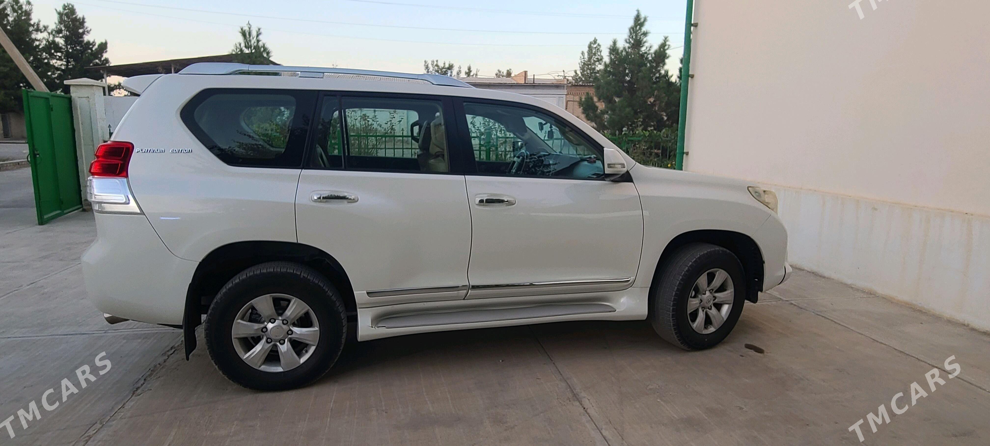 Toyota Land Cruiser Prado 2010 - 470 000 TMT - Halaç - img 3