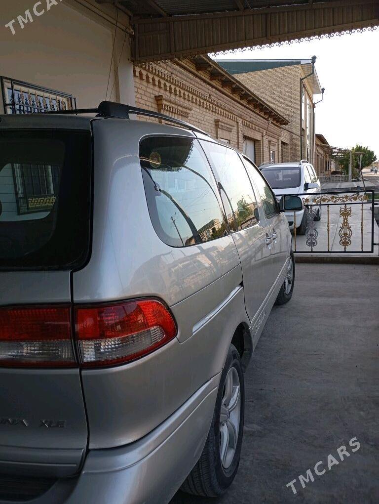 Toyota Sienna 2002 - 160 000 TMT - Чарджоу - img 2