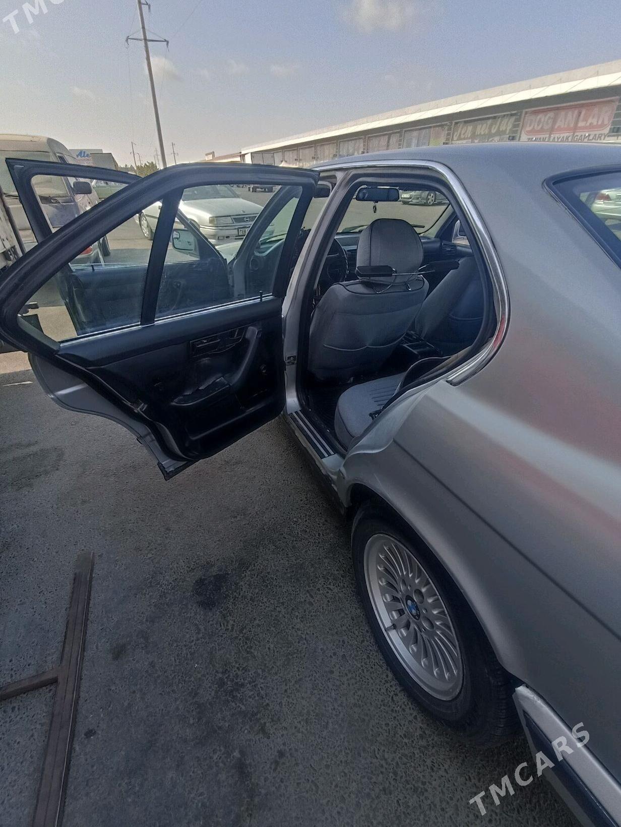 BMW 520 1992 - 30 000 TMT - Mary - img 3