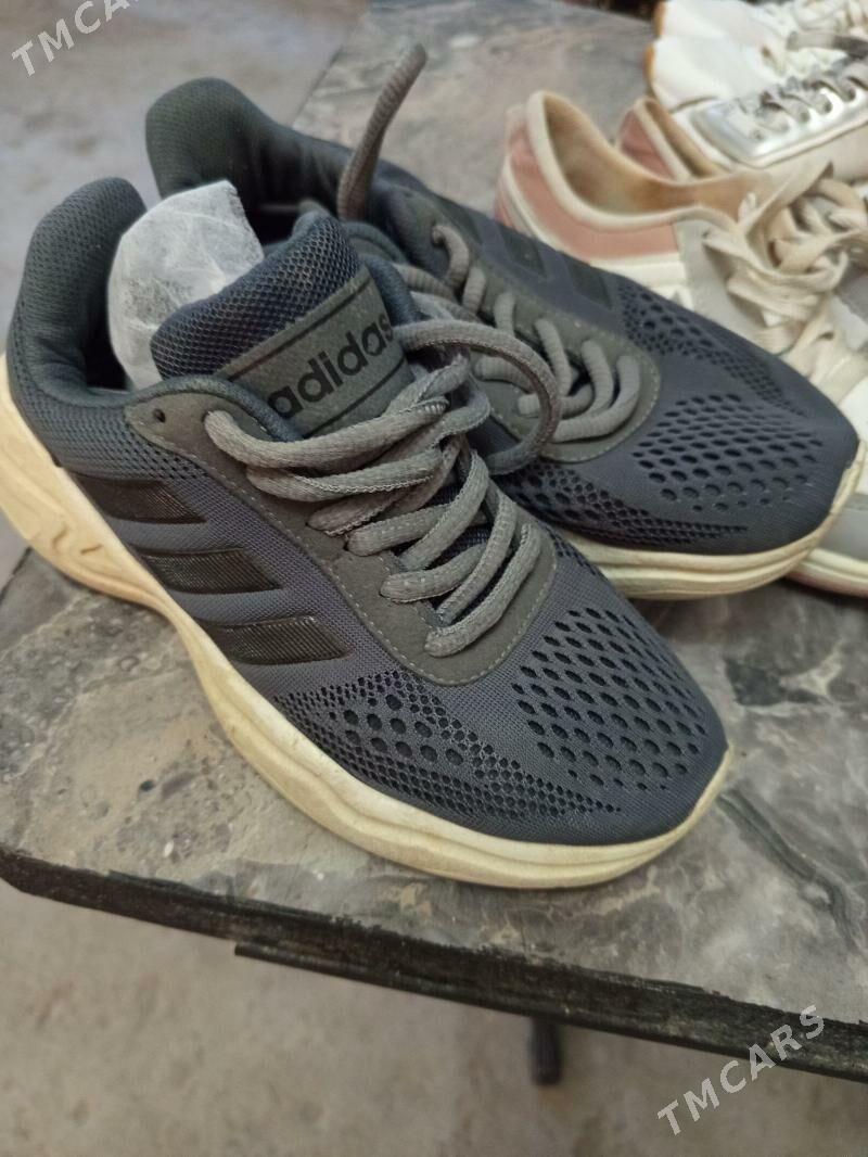 кроссовки - Туркменабат - img 8