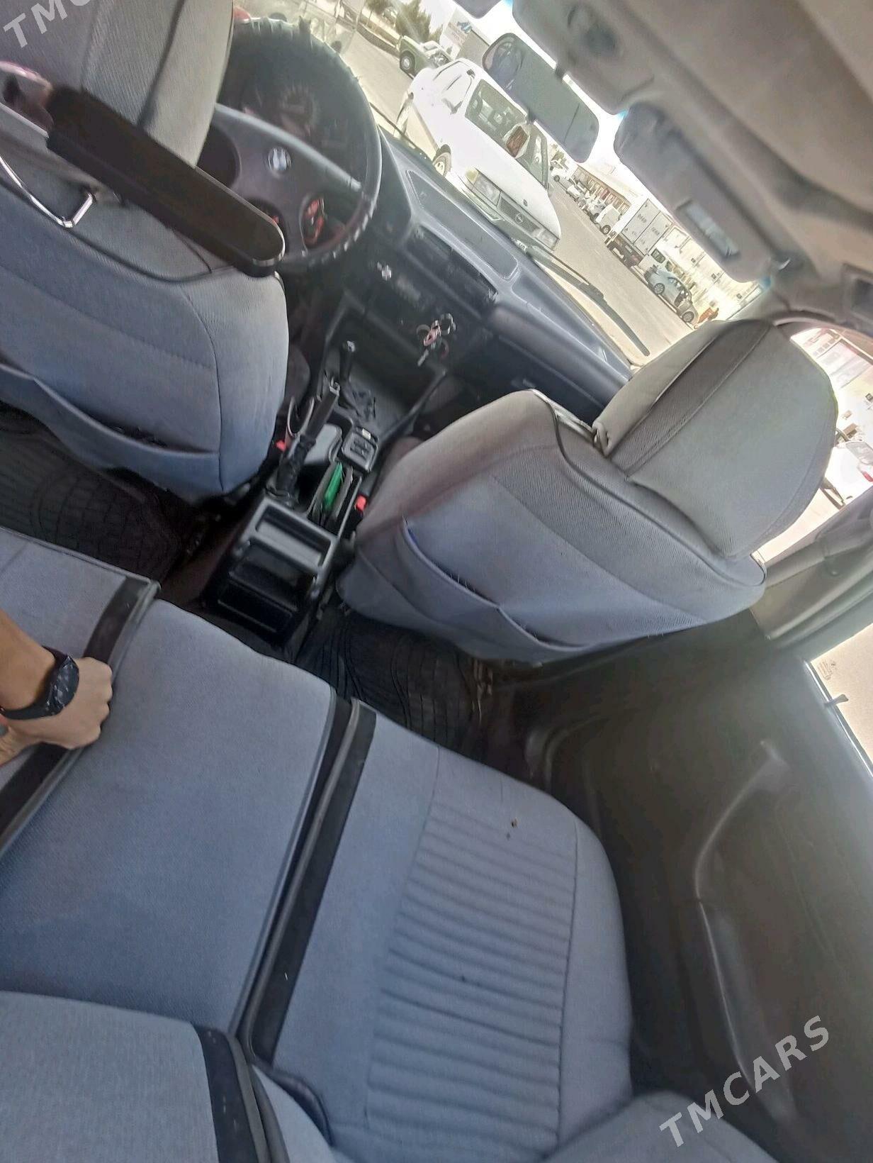 BMW 520 1992 - 30 000 TMT - Mary - img 5