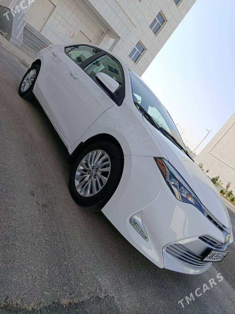 Toyota Corolla 2019 - 215 000 TMT - Aşgabat - img 4