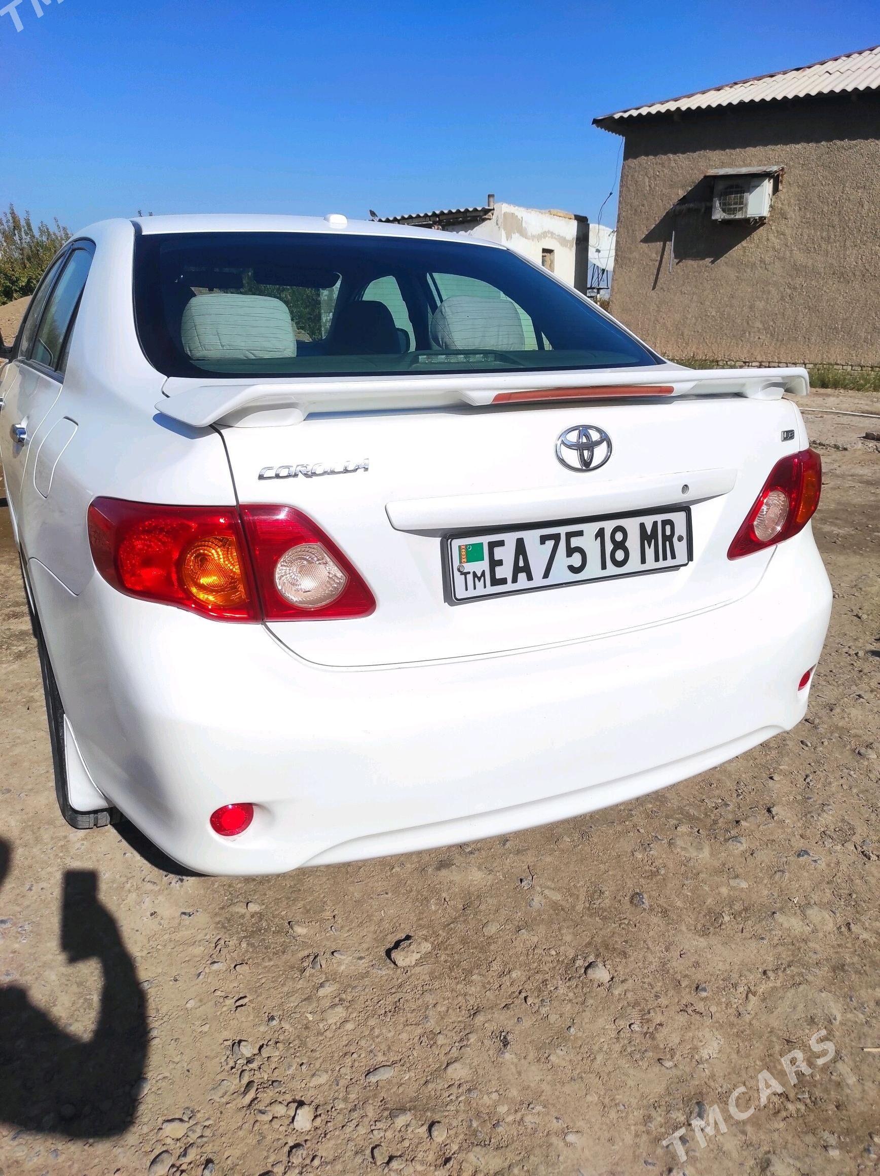Toyota Corolla 2010 - 149 000 TMT - Векильбазар - img 4