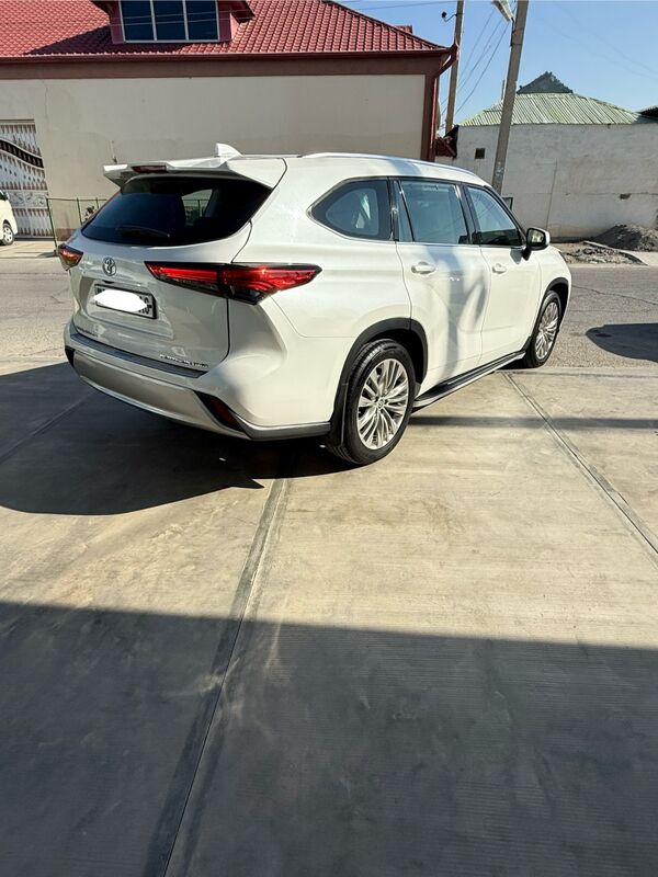 Toyota Highlander 2021 - 565 000 TMT - Ашхабад - img 5