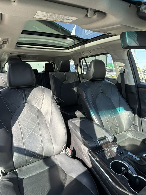 Toyota Highlander 2021 - 565 000 TMT - Ашхабад - img 8