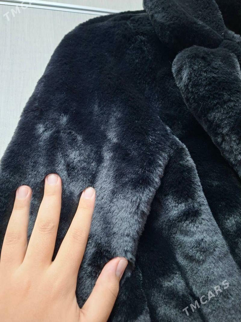 Original Šuba Pull Bear firman - Büzmeýin - img 6