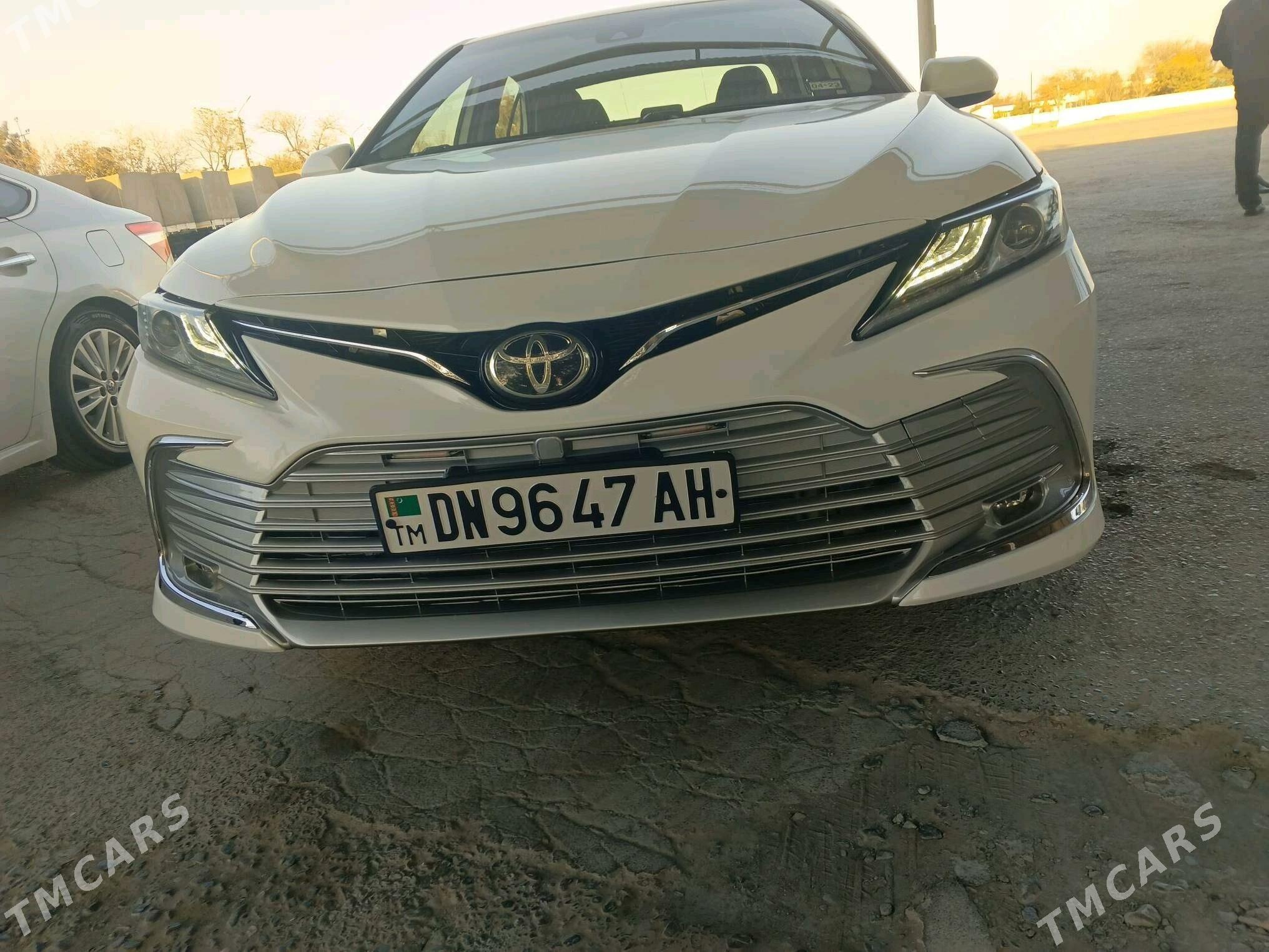 Toyota Camry 2020 - 305 000 TMT - Ашхабад - img 2