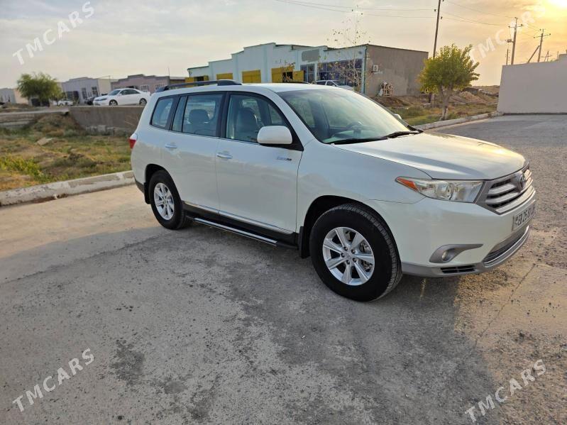 Toyota Highlander 2013 - 380 000 TMT - Seýdi - img 1