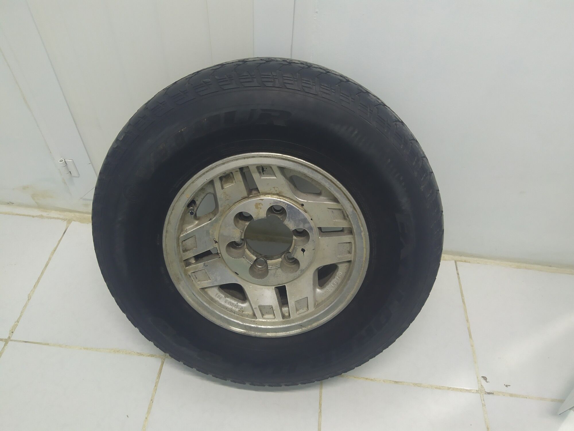 255 70 15 teker diska bn bile 1 000 TMT - Balkanabat - img 4