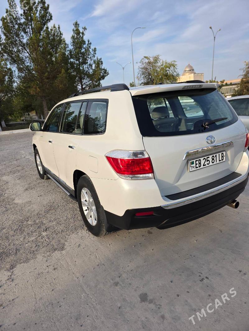 Toyota Highlander 2013 - 380 000 TMT - Seýdi - img 2