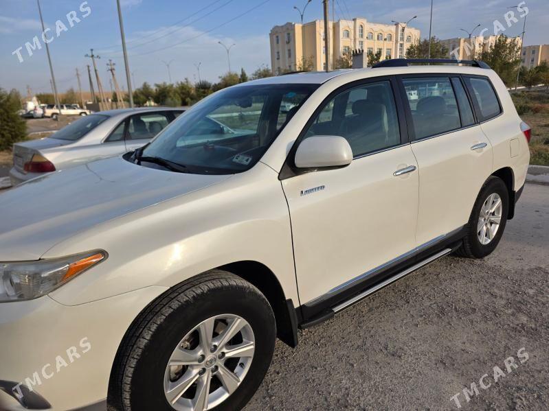 Toyota Highlander 2013 - 380 000 TMT - Seýdi - img 5
