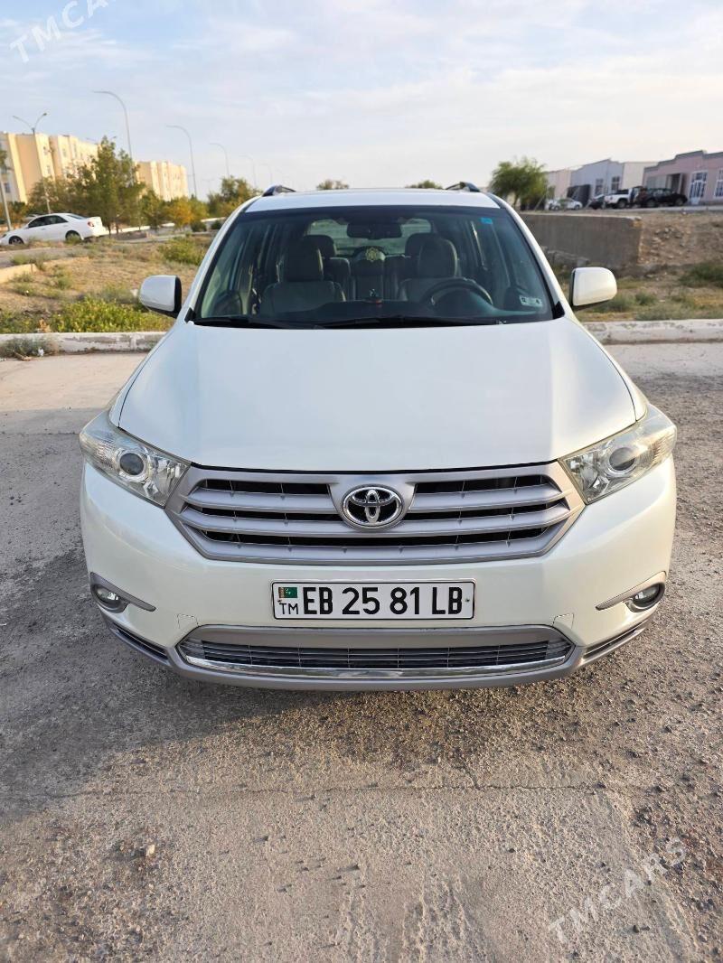 Toyota Highlander 2013 - 380 000 TMT - Seýdi - img 4