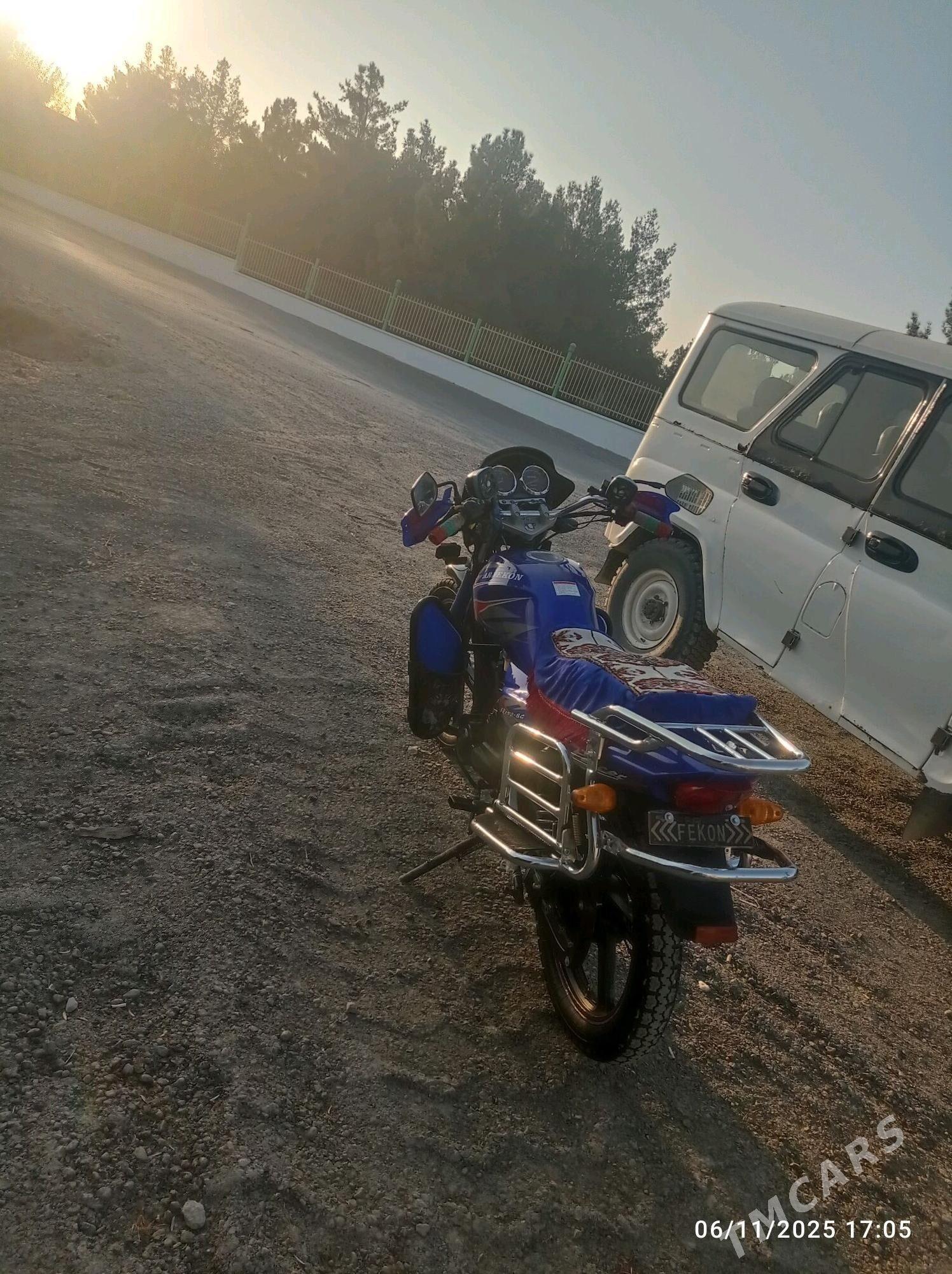 Fekon FK150-8G 2013 - 16 000 TMT - Бахарден - img 3