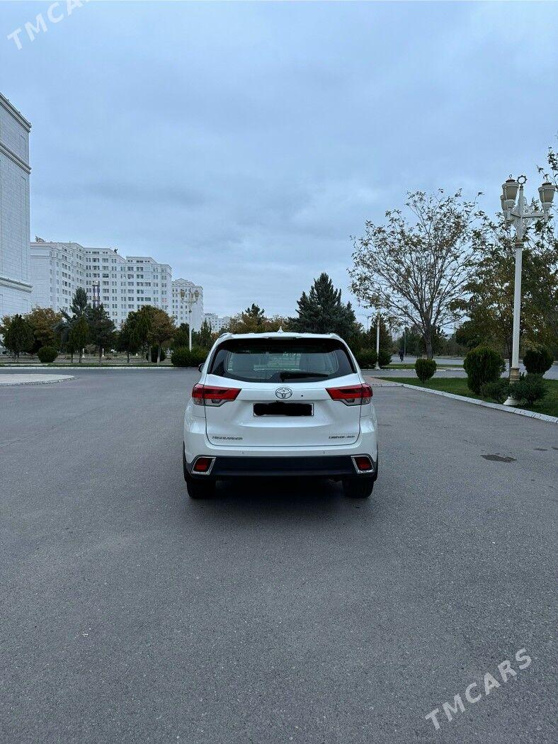 Toyota Highlander 2018 - 490 000 TMT - Ашхабад - img 4