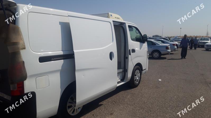 Nissan Urvan 2020 - 350 000 TMT - 11 мкр - img 4